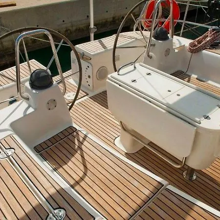 Sunny Yachting