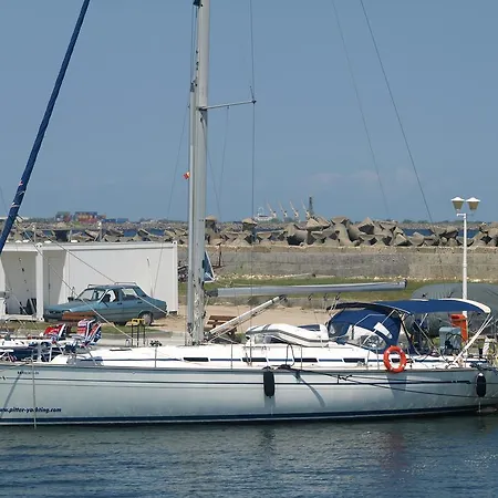 Sunny Yachting Bådhotel